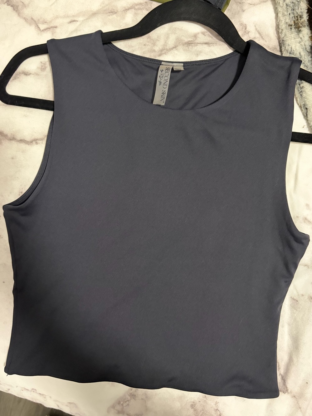 Roxanna tank